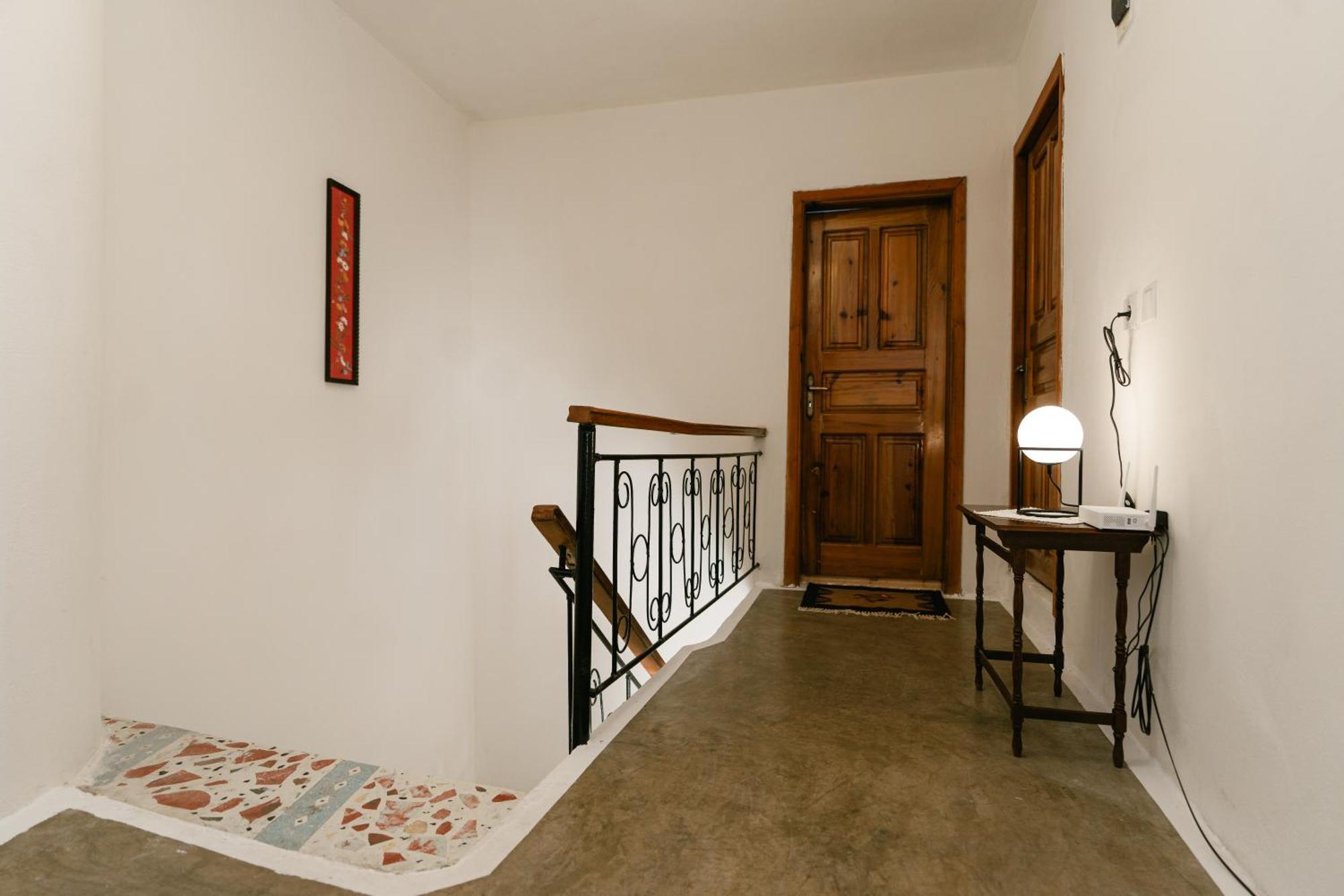 Petrichor Hotel Gjirokastër Exterior foto